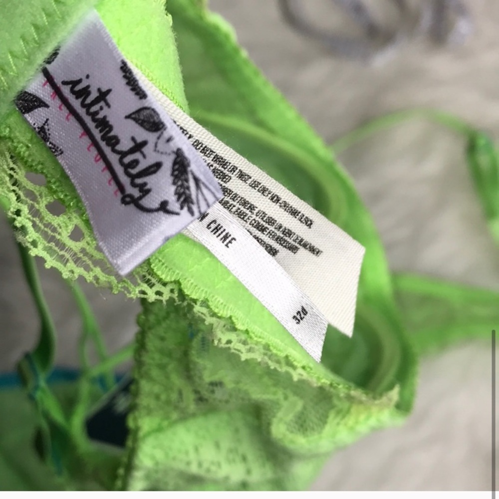 FREE PEOPLE Fishnet & Lace Green Wire Bra - Picture 7 of 8